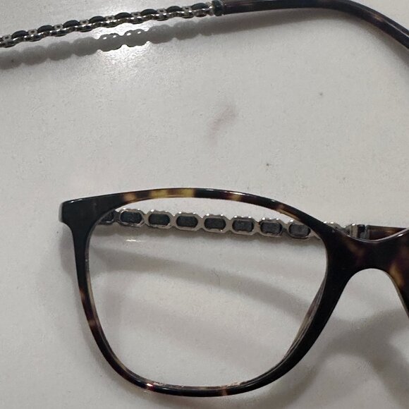 ✨? CHANEL Eyeglass Frames – Tortoise w/ Iconic Chain Temple – AS IS / Repair main image 6